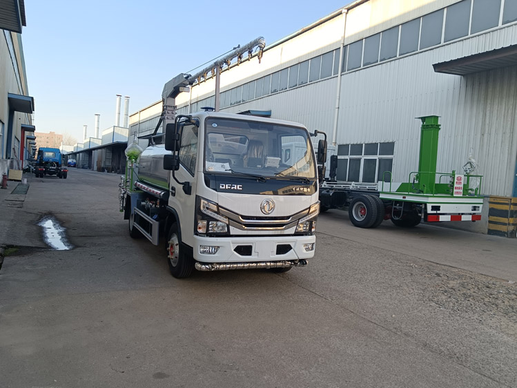 東風D9鐵路抑塵車不交購置稅_12噸火車煤炭抑塵劑噴灑車 山西忻州消毒防疫灑水車_15噸運煤抑塵劑固化劑噴灑報價實惠