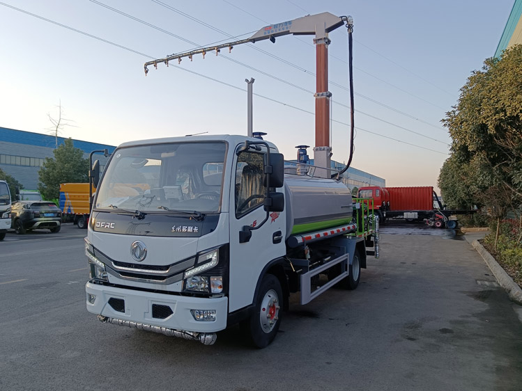 東風D9鐵路抑塵車不交購置稅_12噸火車煤炭抑塵劑噴灑車 山西忻州消毒防疫灑水車_15噸運煤抑塵劑固化劑噴灑報價實惠