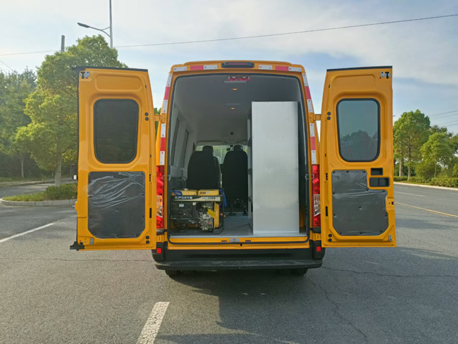 礦山救險車_依維柯應急救援氣防救險車 山東化工園區氣防車 福特應急救援氣防車_皮卡氣防救險車_供電線路搶修氣防車